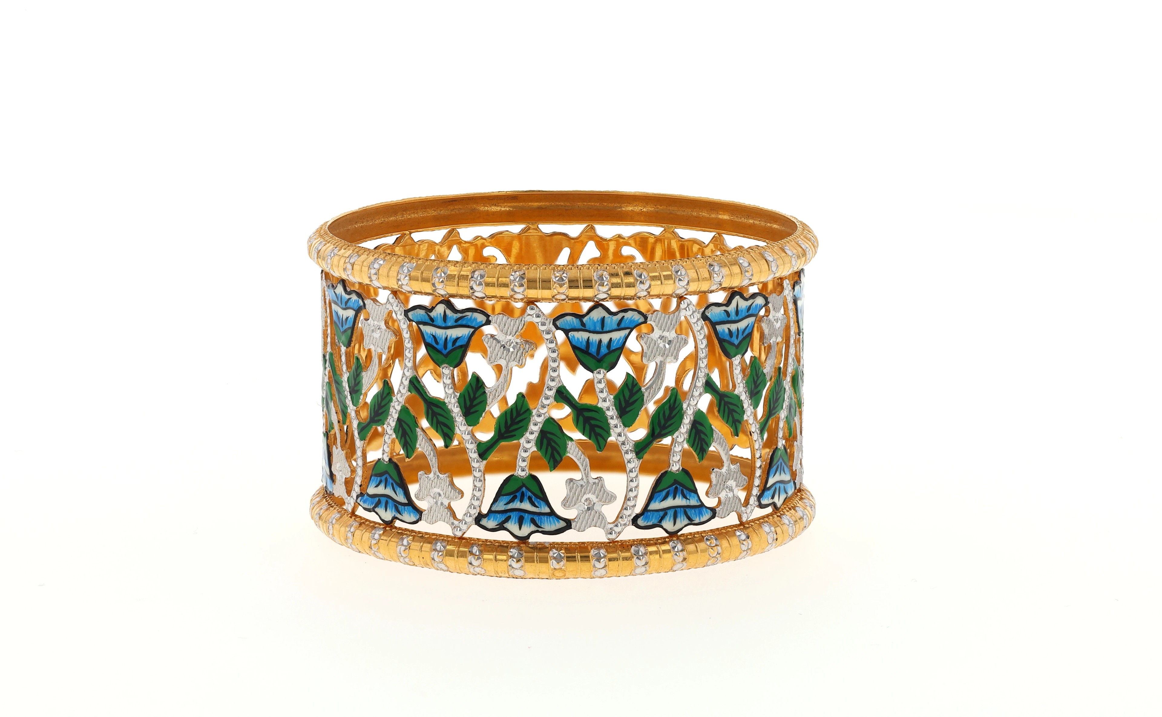 Golden Aura Classic Bangle