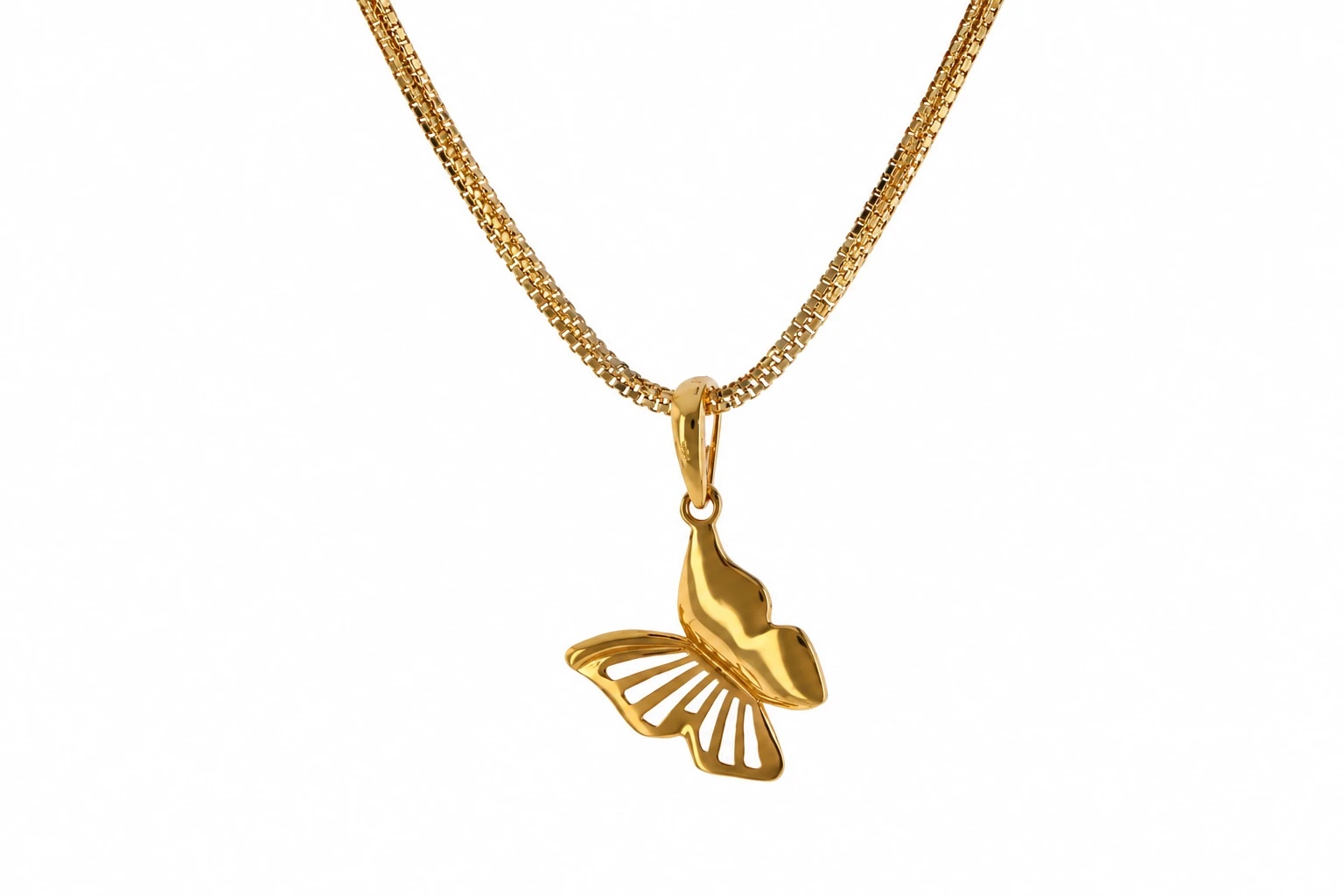 Fly Butterfly Pendant — image 1